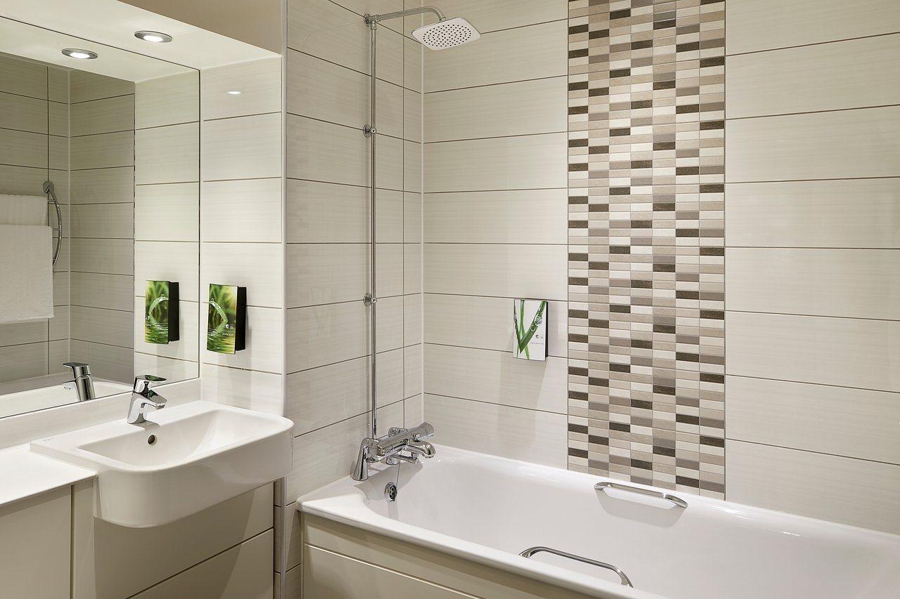 Premier Inn Holyhead Ngoại thất bức ảnh